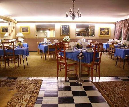 Hotel Restaurant Du Tourisme Latronquière Εξωτερικό φωτογραφία